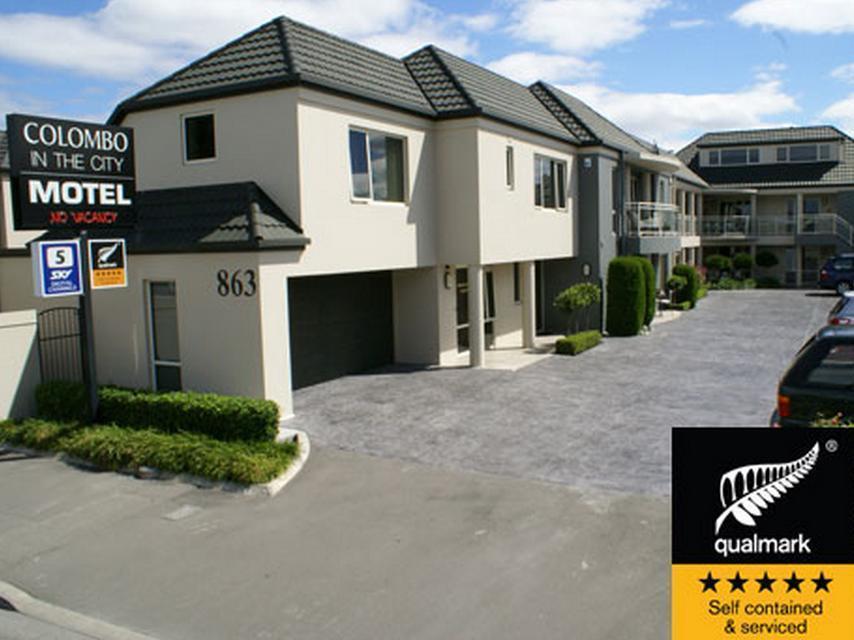 Colombo In The City Christchurch Exteriör bild Colombo in the City Motel